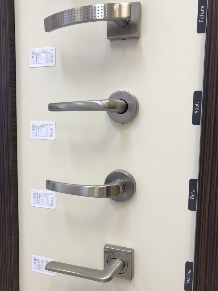 Dveřní kliky pro interiérové dveře