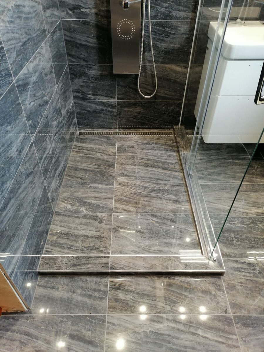 luxusní mramorová koupelna (Litvínov)