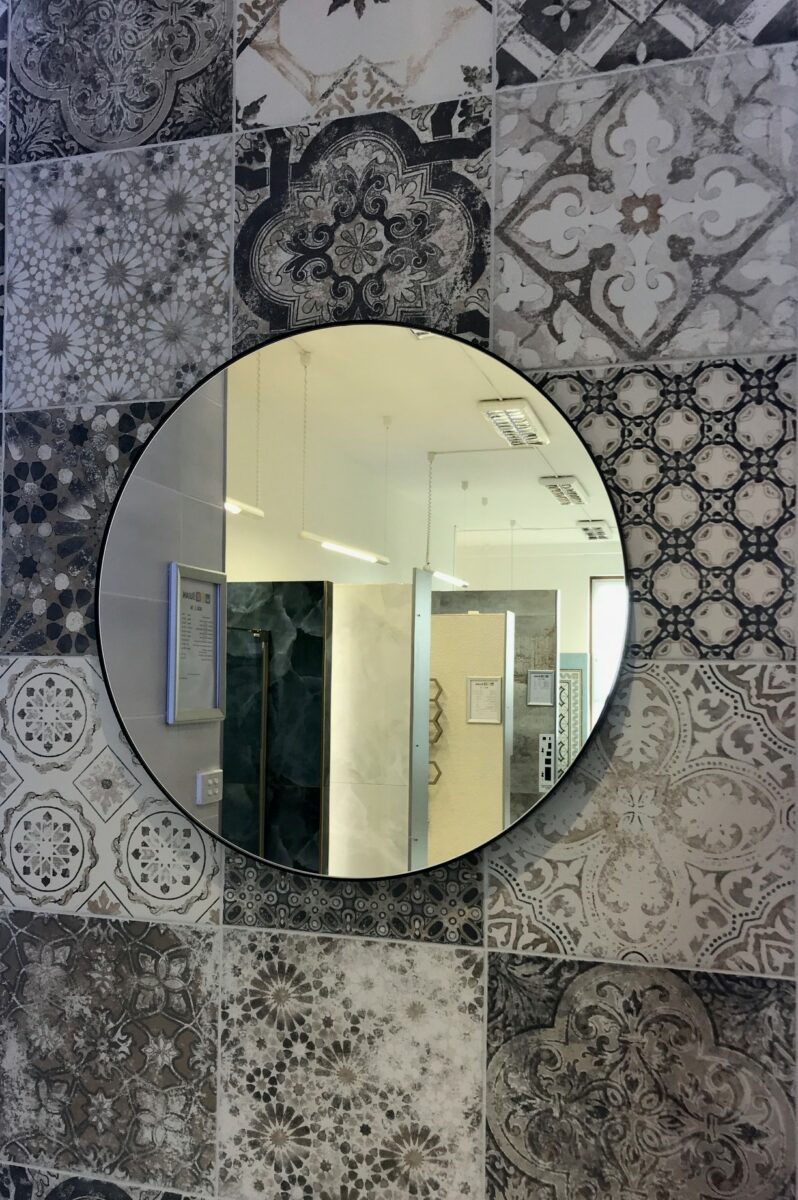koupelnová zrcadla - koupelny inspirace
